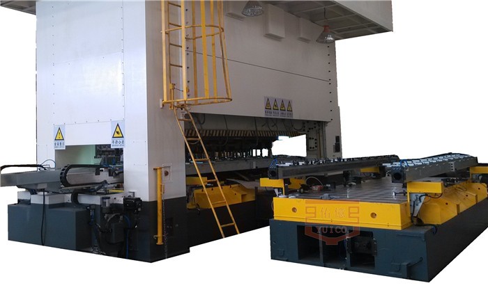 如何選購適合一臺適合自己生產(chǎn)情況的沖壓三次元機械手？