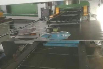 1.6米偏擺送料機、厚板整平機、放料架（沖壓火車配件）